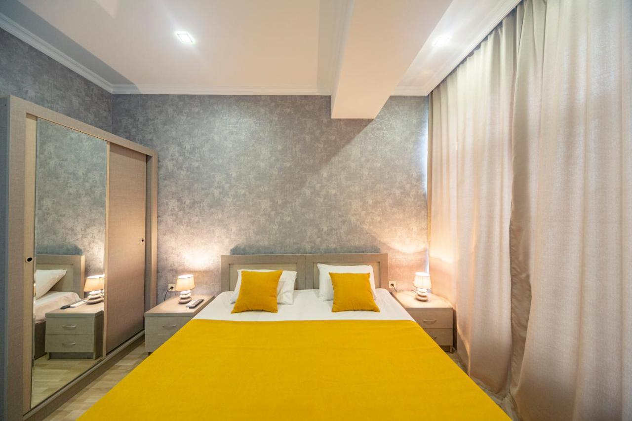 Tskaltubo Hotel Terrace Bagian luar foto